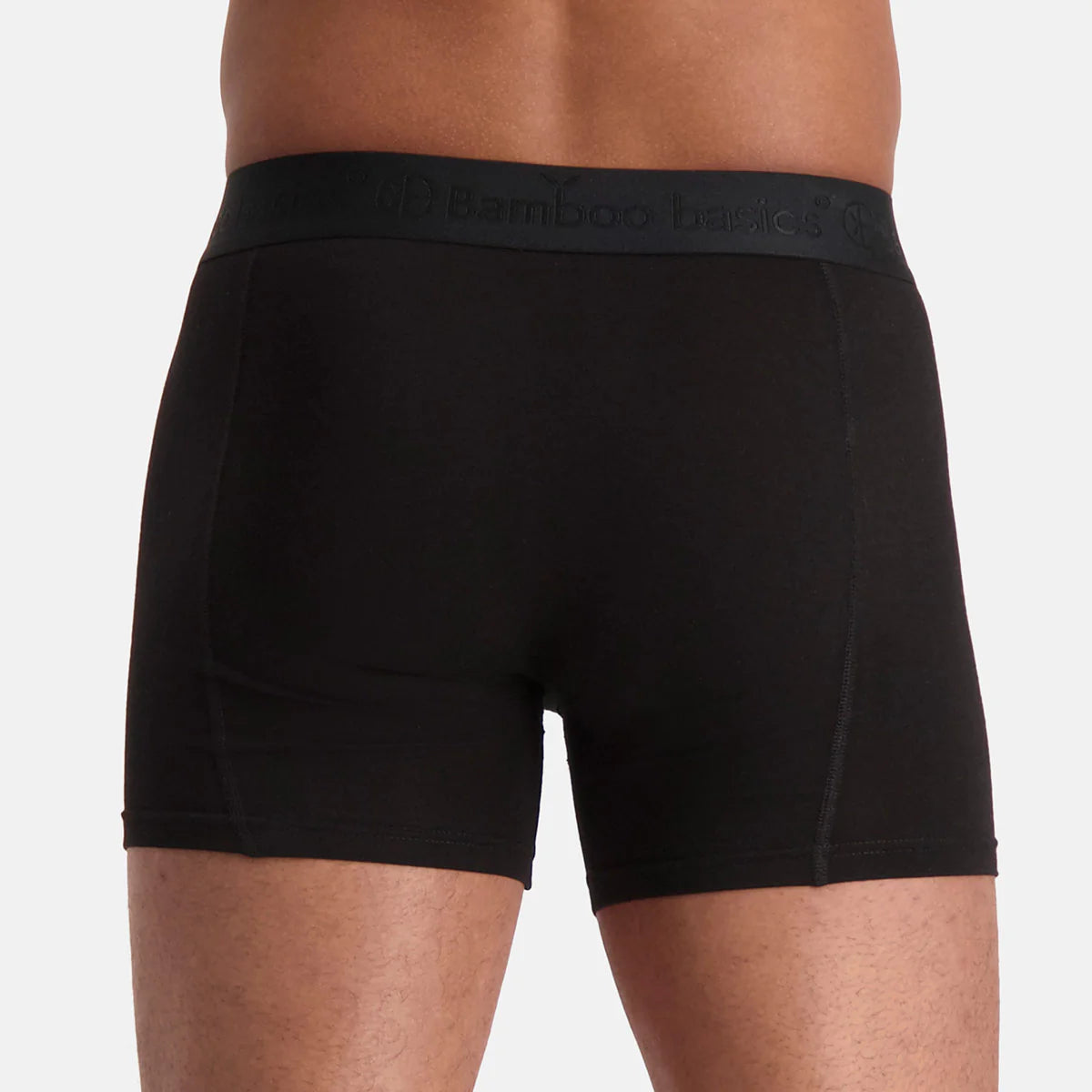 RICO-008-zwart-back-close.jpg